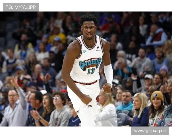 杰伦·杰克逊二世防守覆盖提升，拉开灰熊内线空间